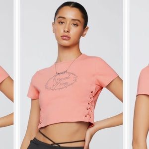 ❌ FINAL CALL❌NWT-F21 Rhinestone Angel Vibe Graphic Tee